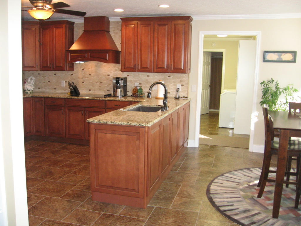 205 Lakeview Lane Oak Ridge, TN 37830 - Photo 7 of 37 Breakfast Room and View of Laundry