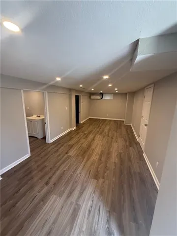 $194,900 | 3422 East 54 Street, Kansas City, MO 64130