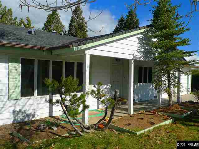 6005 Wintergreen Lane Reno, NV 89511 - Photo 2 of 13 Photo 2