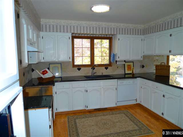 6005 Wintergreen Lane Reno, NV 89511 - Photo 7 of 13 Photo 7