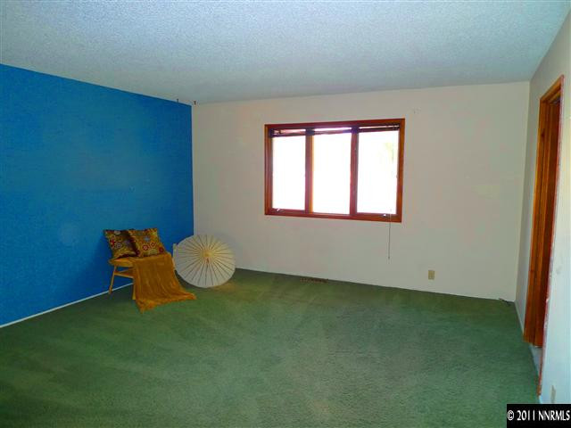 6005 Wintergreen Lane Reno, NV 89511 - Photo 8 of 13 Photo 8