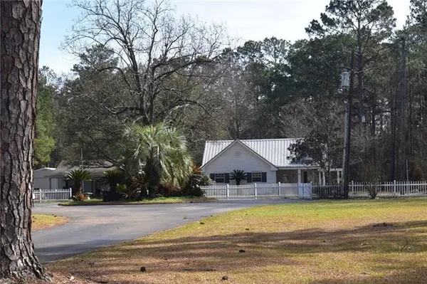 $399,000 | 11042 Pine Ridge Circle, Bogalusa, LA 70427