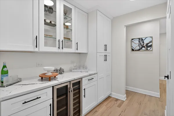 $575,000 | 6150 South Ingleside Avenue, Chicago, IL 60637
