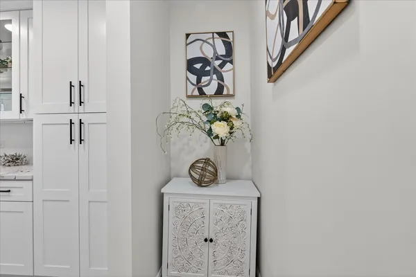 $575,000 | 6150 South Ingleside Avenue, Chicago, IL 60637