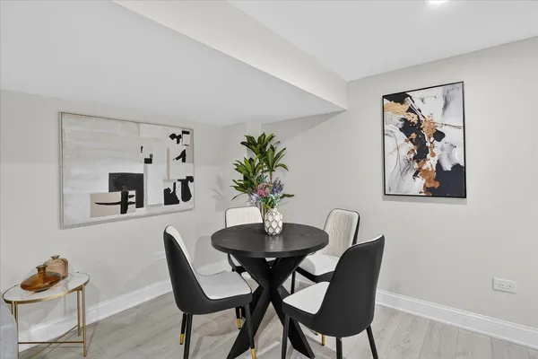 $575,000 | 6150 South Ingleside Avenue, Chicago, IL 60637