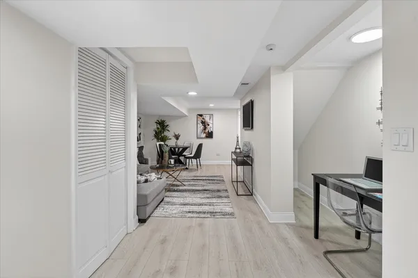 $575,000 | 6150 South Ingleside Avenue, Chicago, IL 60637