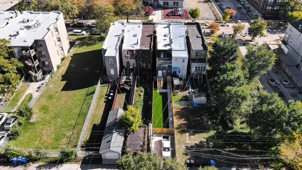 $575,000 | 6150 South Ingleside Avenue, Chicago, IL 60637