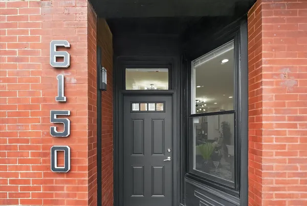 $575,000 | 6150 South Ingleside Avenue, Chicago, IL 60637