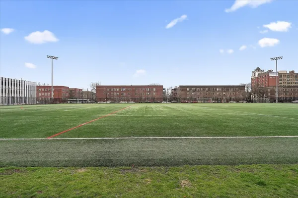 $575,000 | 6150 South Ingleside Avenue, Chicago, IL 60637