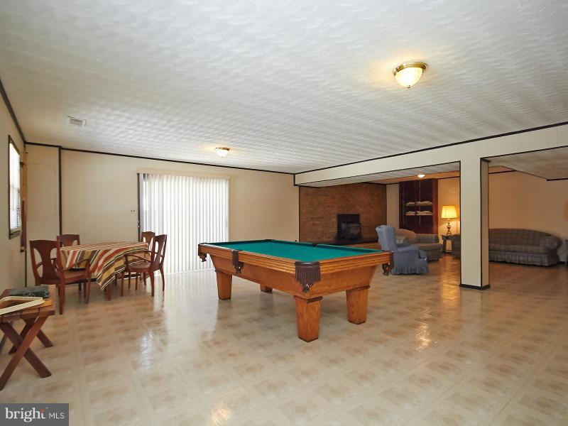 7205 Ridgeway Drive Manassas, VA 20112 - Photo 23 of 29 Basement