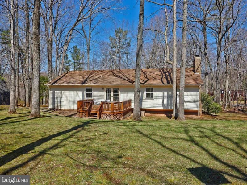 7205 Ridgeway Drive Manassas, VA 20112 - Photo 29 of 29 Exterior (Rear)