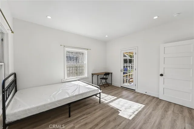 $1,100 | 1616 South Norton Avenue, Los Angeles, CA 90019