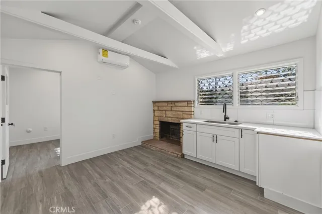 $1,100 | 1616 South Norton Avenue, Los Angeles, CA 90019