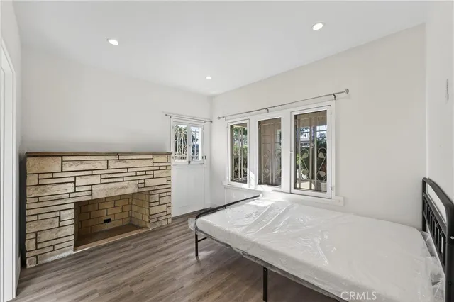 $1,100 | 1616 South Norton Avenue, Los Angeles, CA 90019