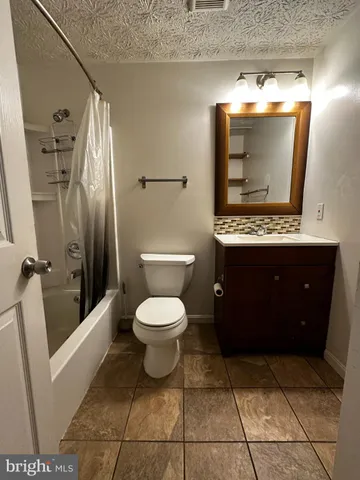 $2,950 | 5003 Lakeland Road, College Park, MD 20740