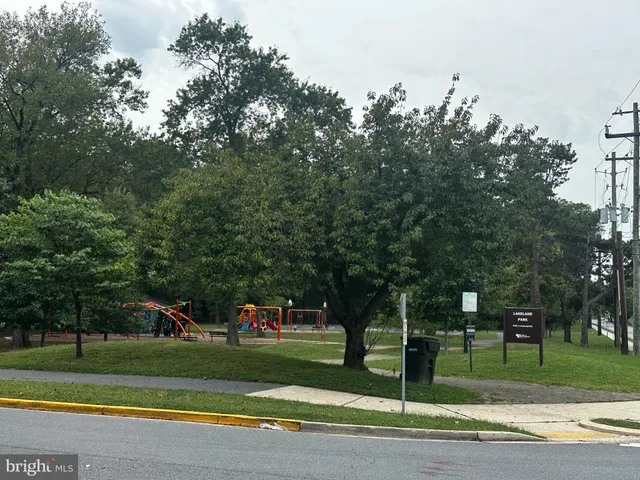 $2,950 | 5003 Lakeland Road, College Park, MD 20740