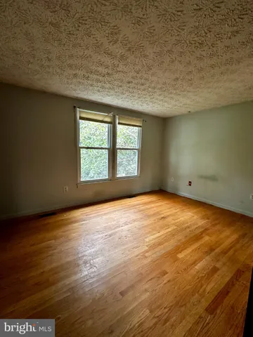 $2,950 | 5003 Lakeland Road, College Park, MD 20740