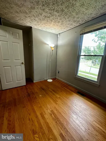 $2,950 | 5003 Lakeland Road, College Park, MD 20740