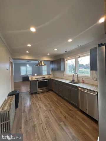 $2,300 | 4606 Lower Beckleysville Road, Hampstead, MD 21074