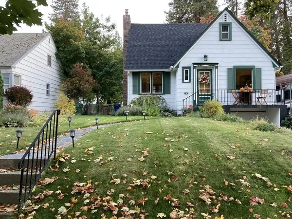 $415,000 | 1018 East 17th Avenue, Spokane, WA 99203