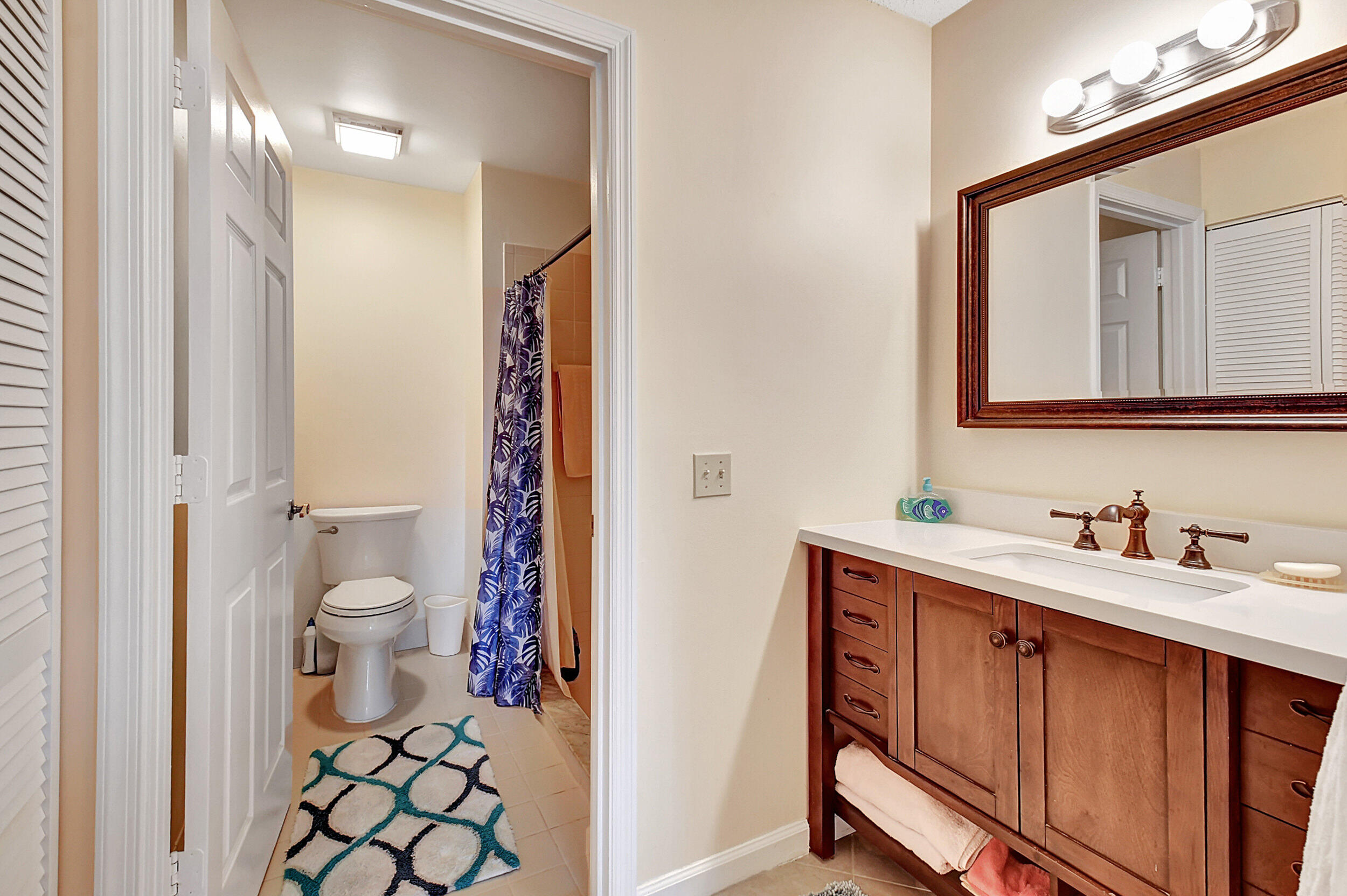 3083 Inglewood Terrace Boca Raton, FL 33431 - Photo 27 of 48 master bathroom
