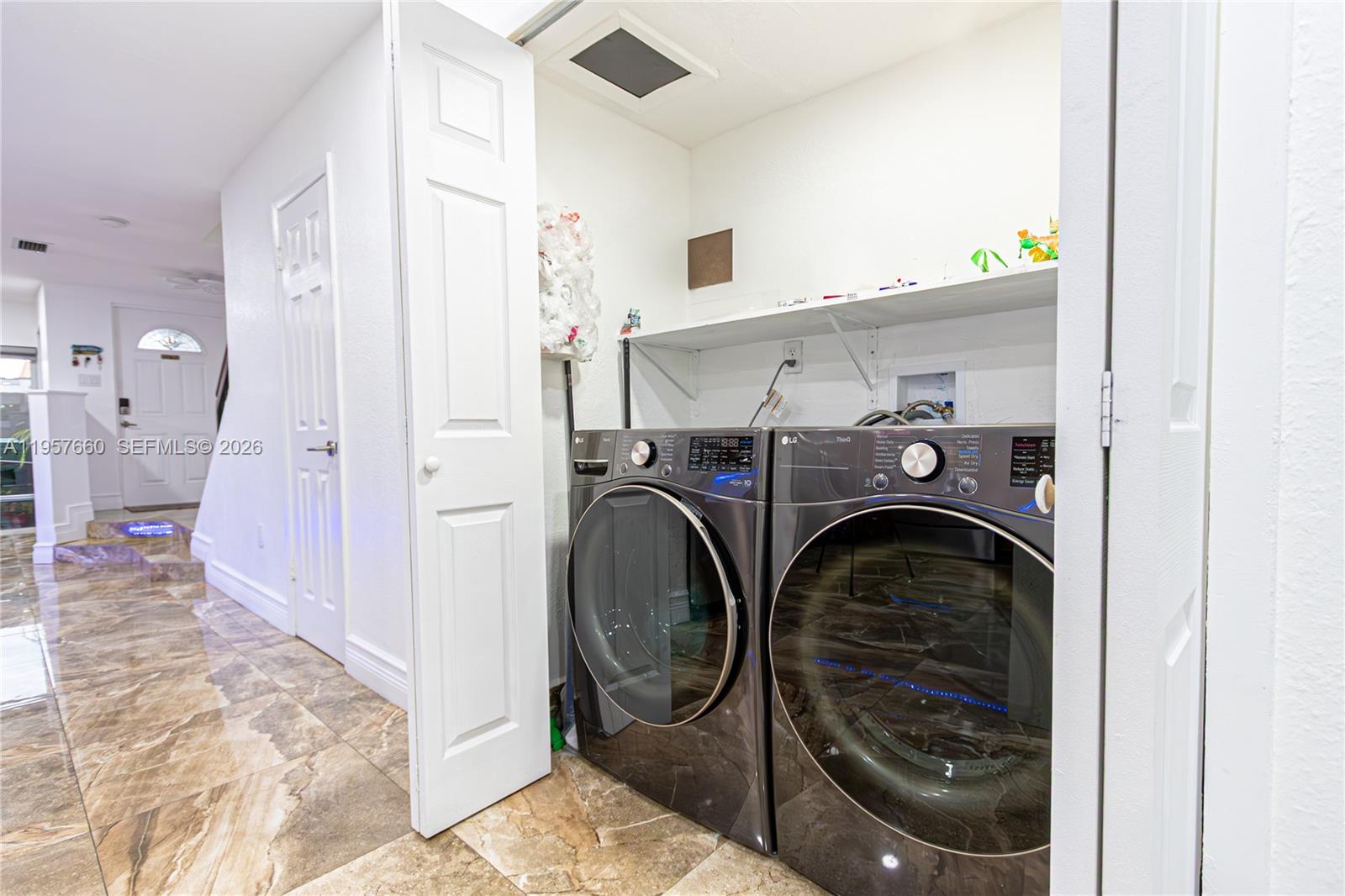 6217 Southwest 128th Place Miami, FL 33183 - Photo 12 of 30