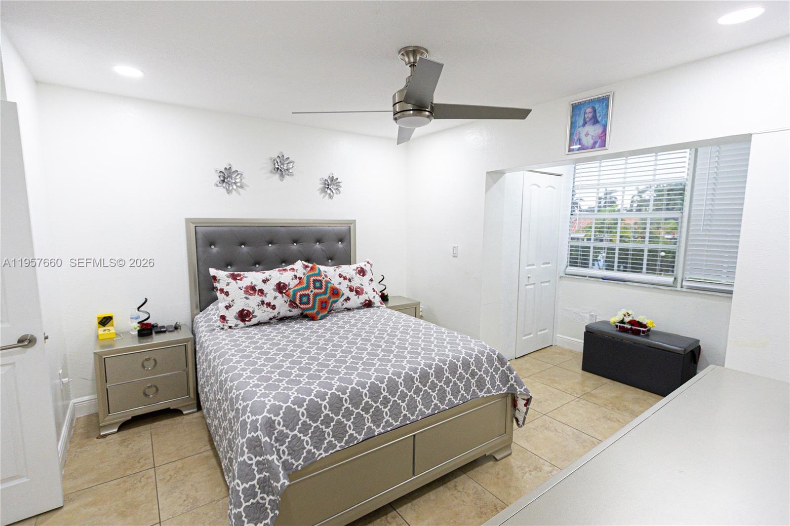 6217 Southwest 128th Place Miami, FL 33183 - Photo 17 of 30