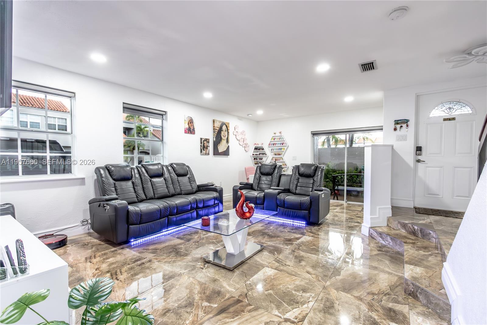 6217 Southwest 128th Place Miami, FL 33183 - Photo 5 of 30