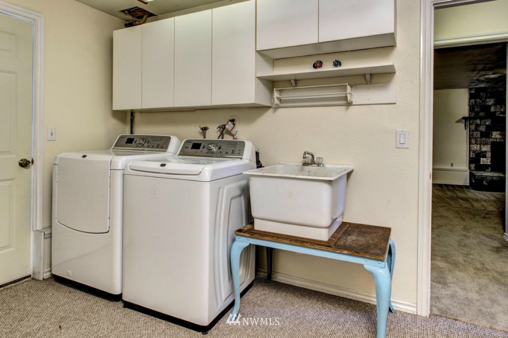 508 212th Street Southwest Bothell, WA 98021 - Photo 17 of 25