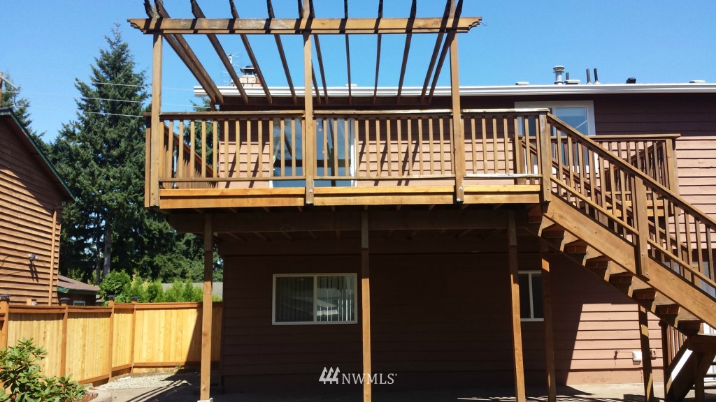 508 212th Street Southwest Bothell, WA 98021 - Photo 18 of 25