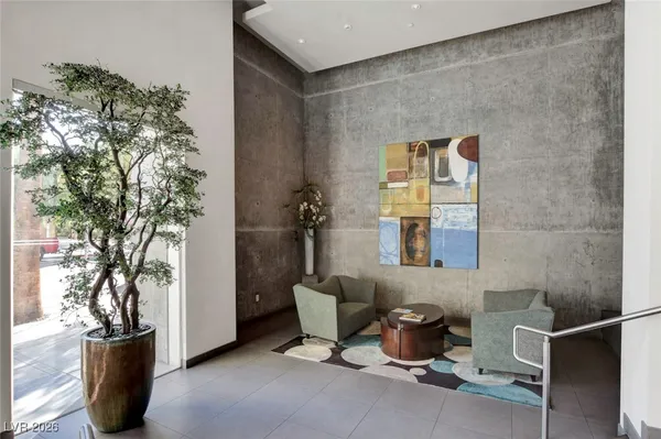 $2,900 | 200 Hoover Avenue, Unit 1502, Las Vegas, NV 89101