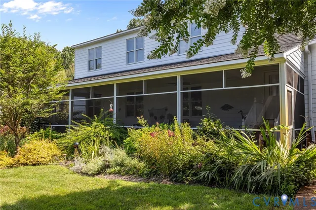 $840,000 | 2019 Sycamore Creek Drive, Manakin-Sabot, VA 23103