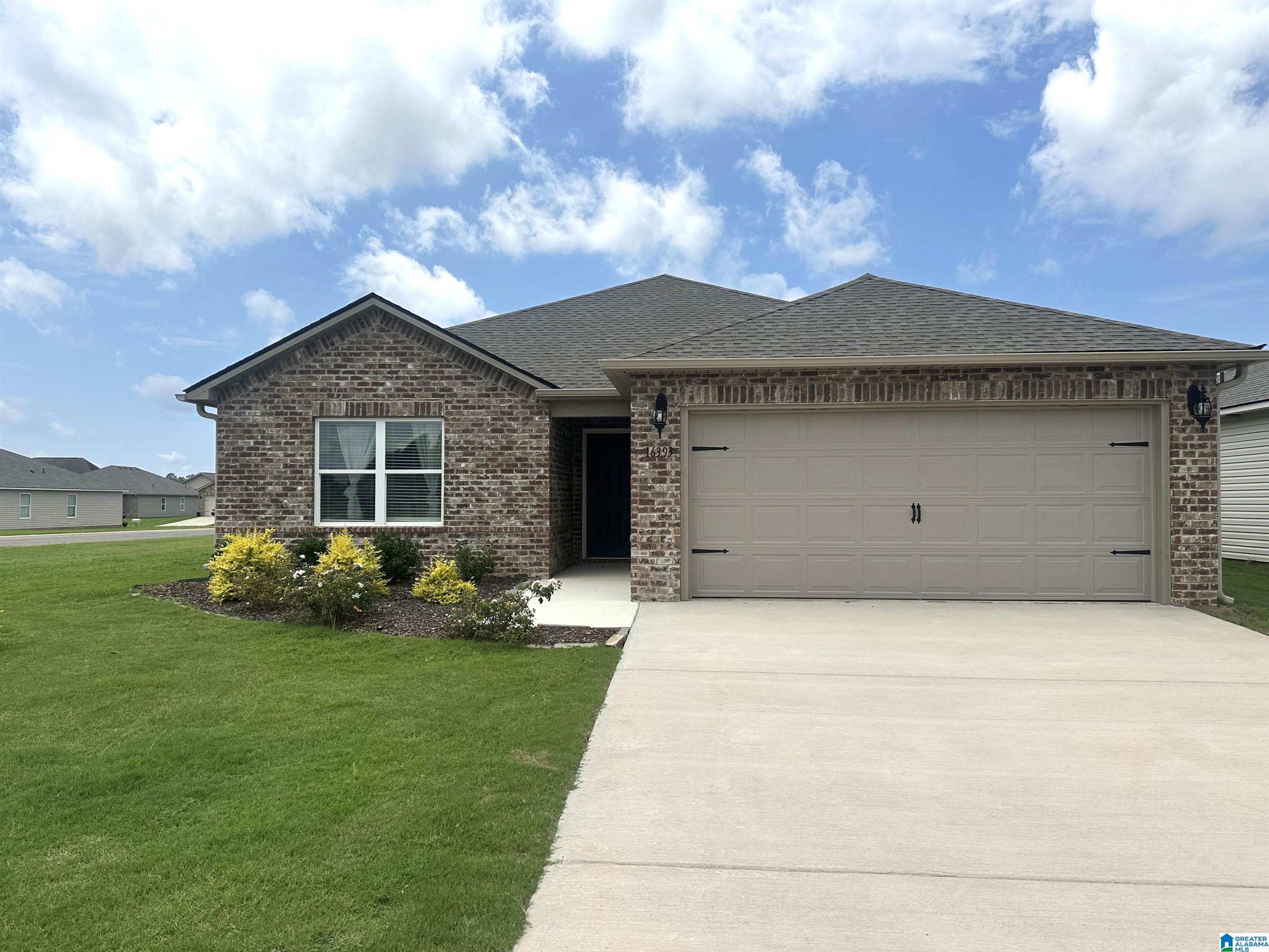 145 Coleman Way Calera, AL 35040 - Photo 1 of 11