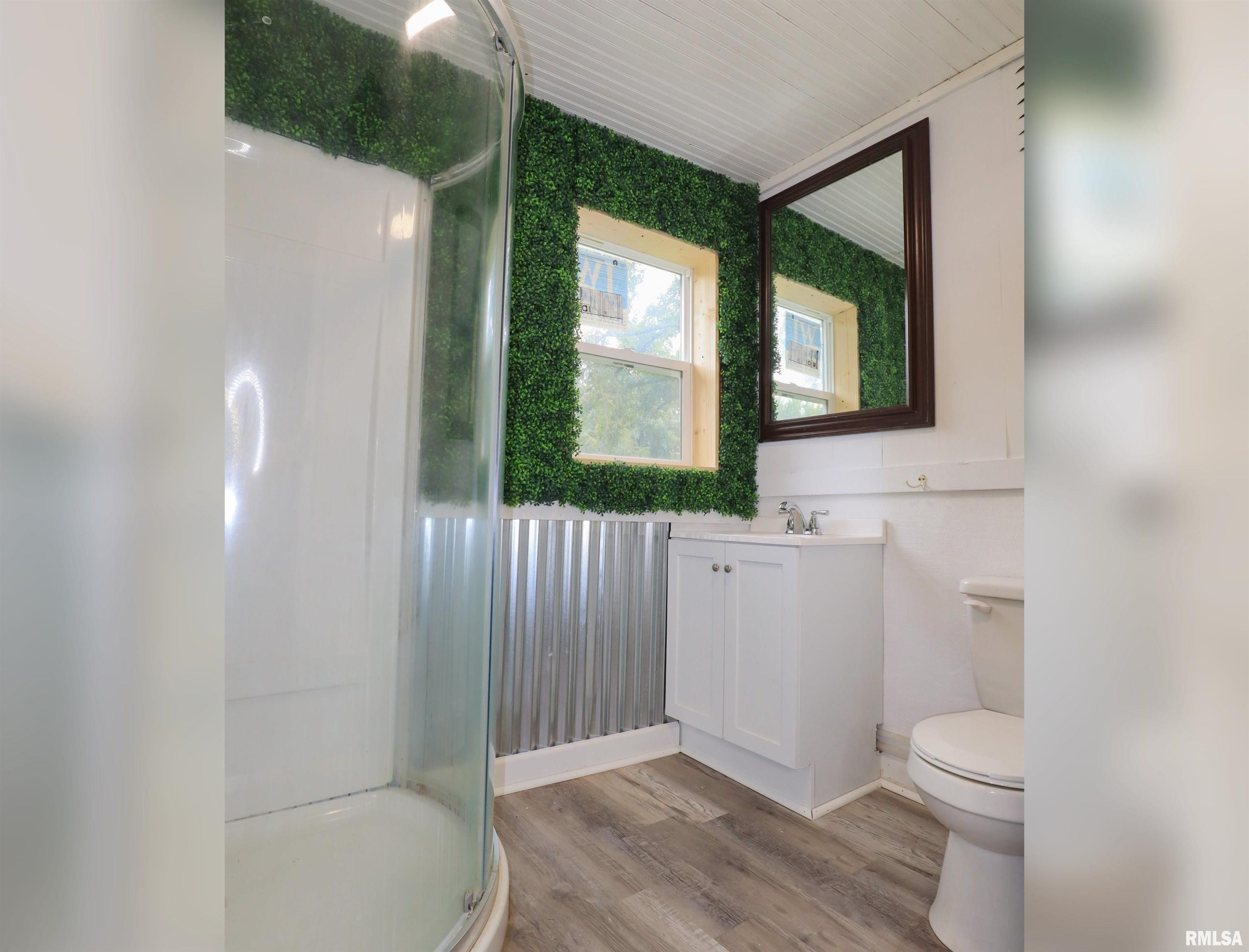 129 East Sangamon Avenue Springfield, IL 62702 - Photo 13 of 17 Gallery Image 13