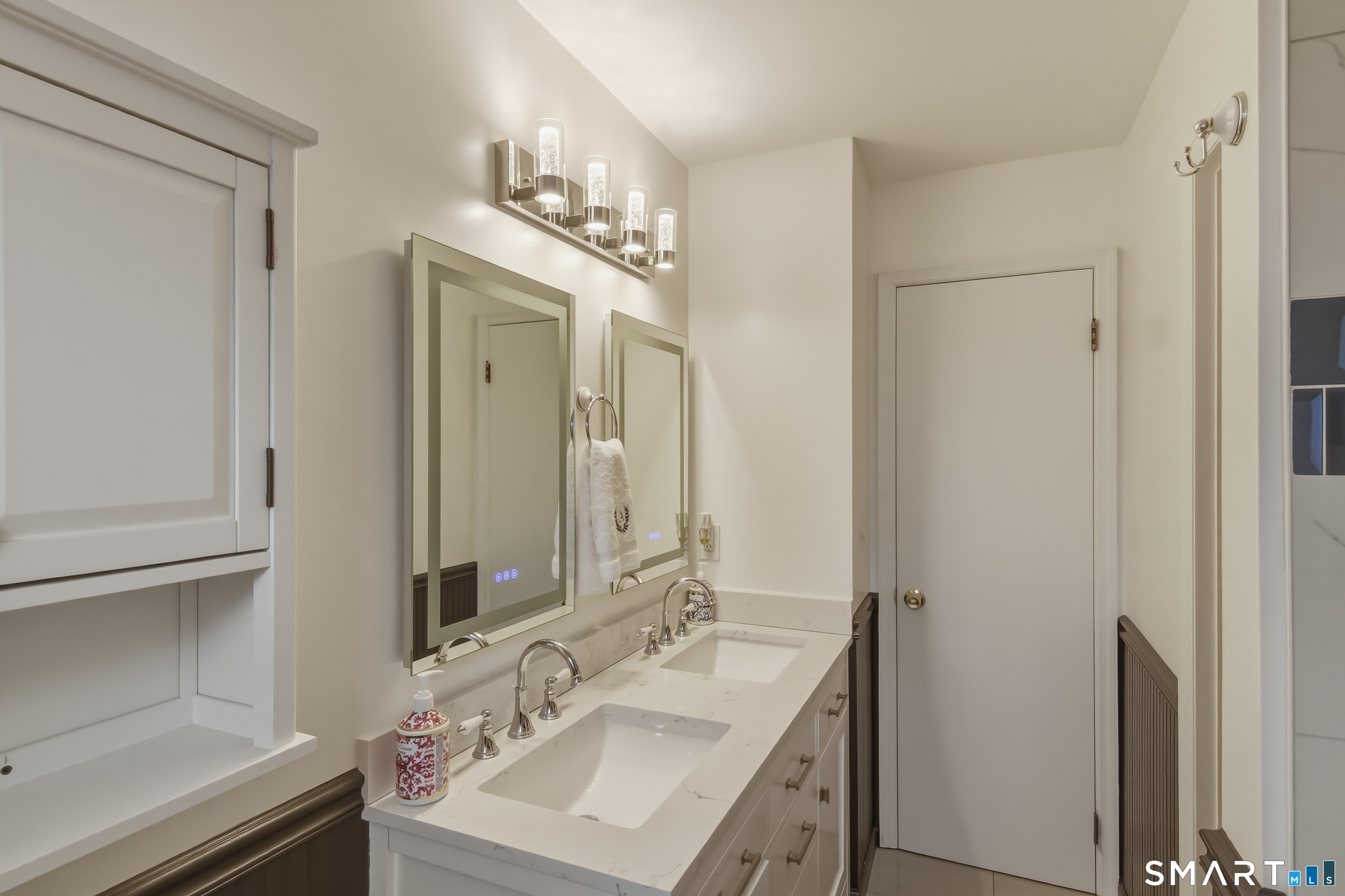 81 Dodd Avenue Bridgeport, CT 06606 - Photo 27 of 40