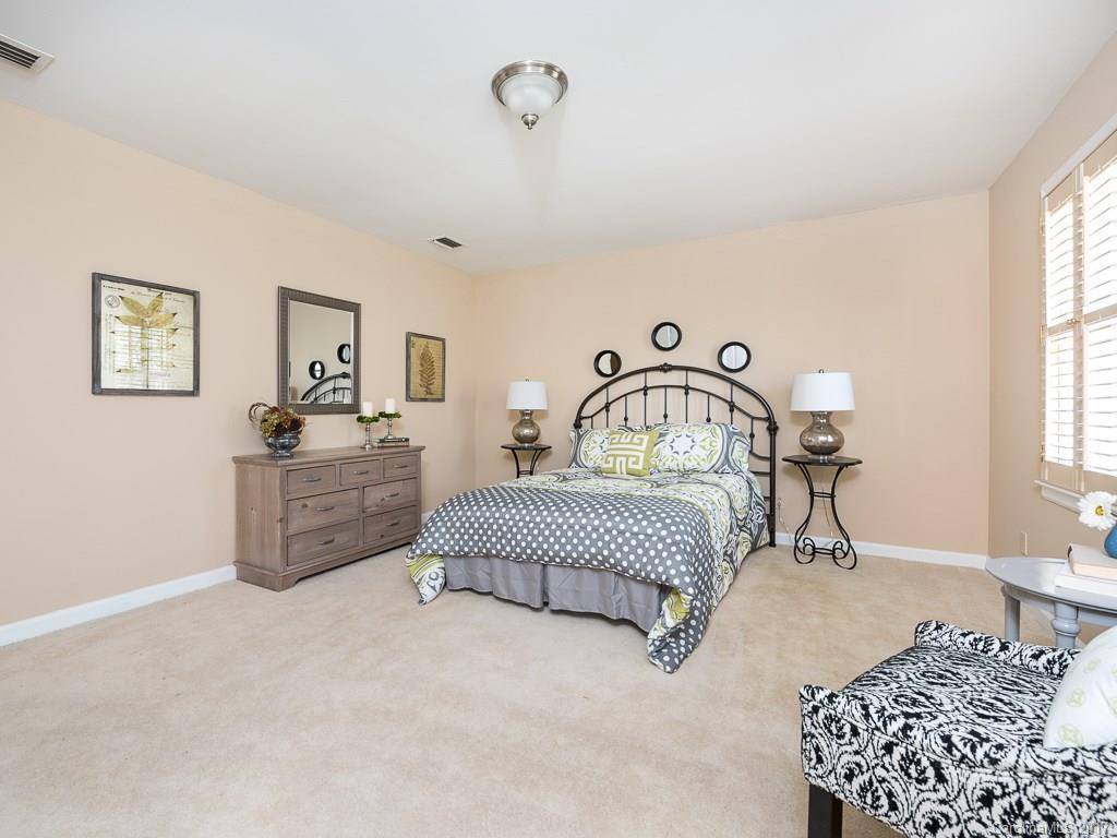 1011 Reverdy Lane Matthews, NC 28105 - Photo 11 of 19