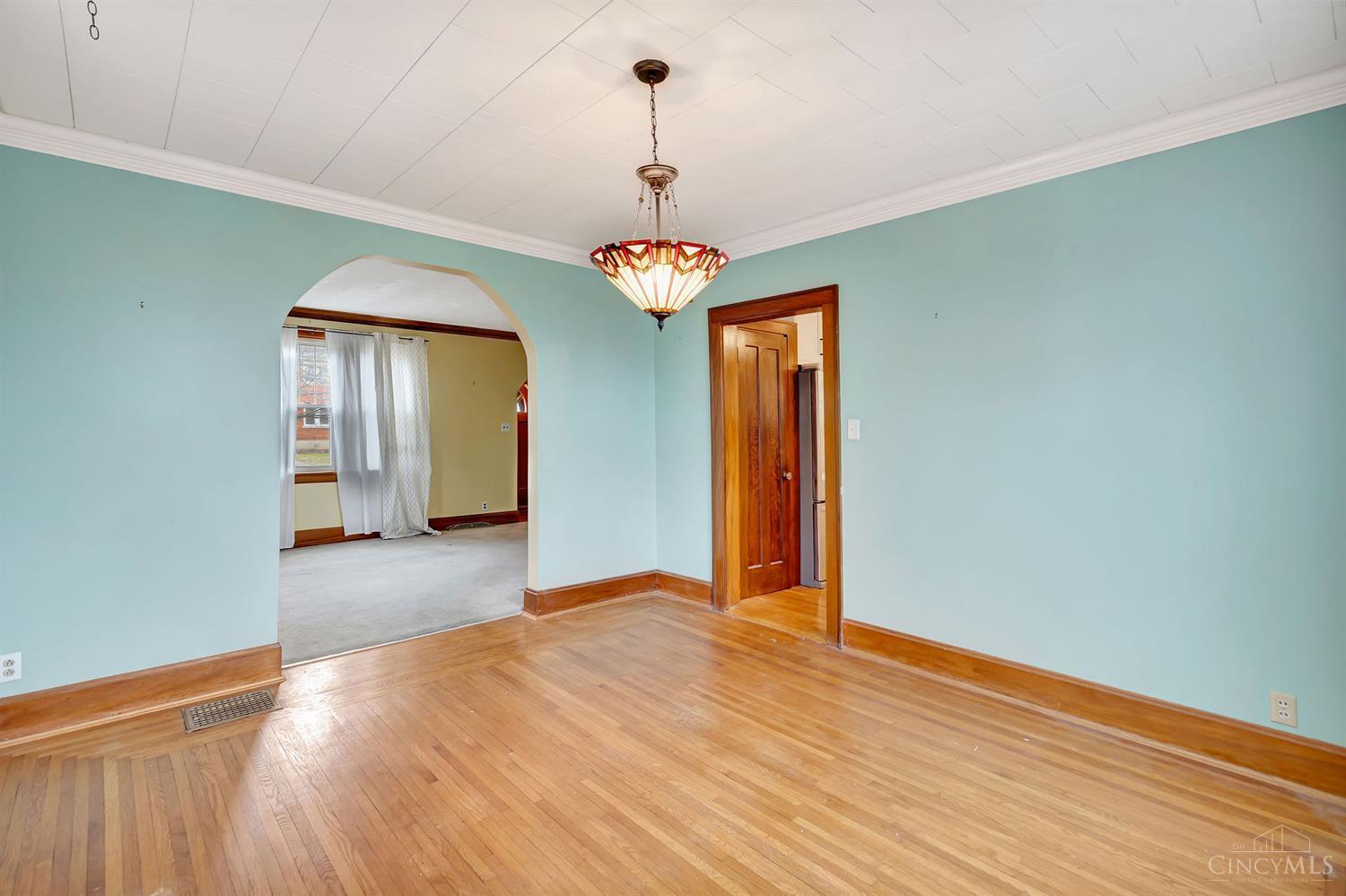 4346 Ridgeview Avenue Cincinnati, OH 45238 - Photo 17 of 44 Gallery Image 17