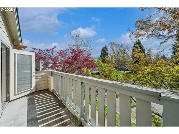 $490,000 | 6715 Northeast Rosebay Drive, Hillsboro, OR 97124