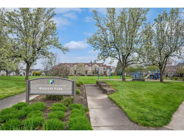 $490,000 | 6715 Northeast Rosebay Drive, Hillsboro, OR 97124