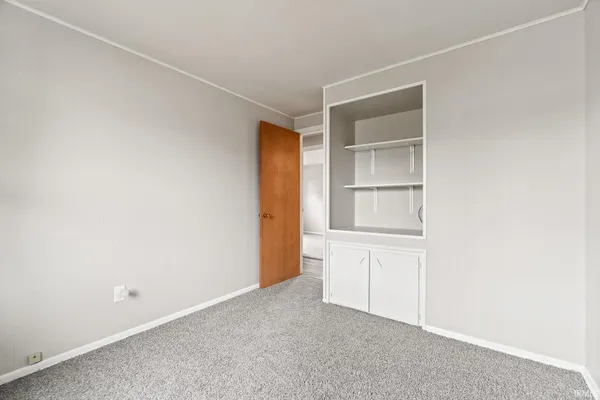$1,300 | 3409 Collegiate Court, Fort Wayne, IN 46805
