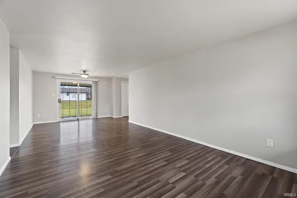 $1,300 | 3409 Collegiate Court, Fort Wayne, IN 46805