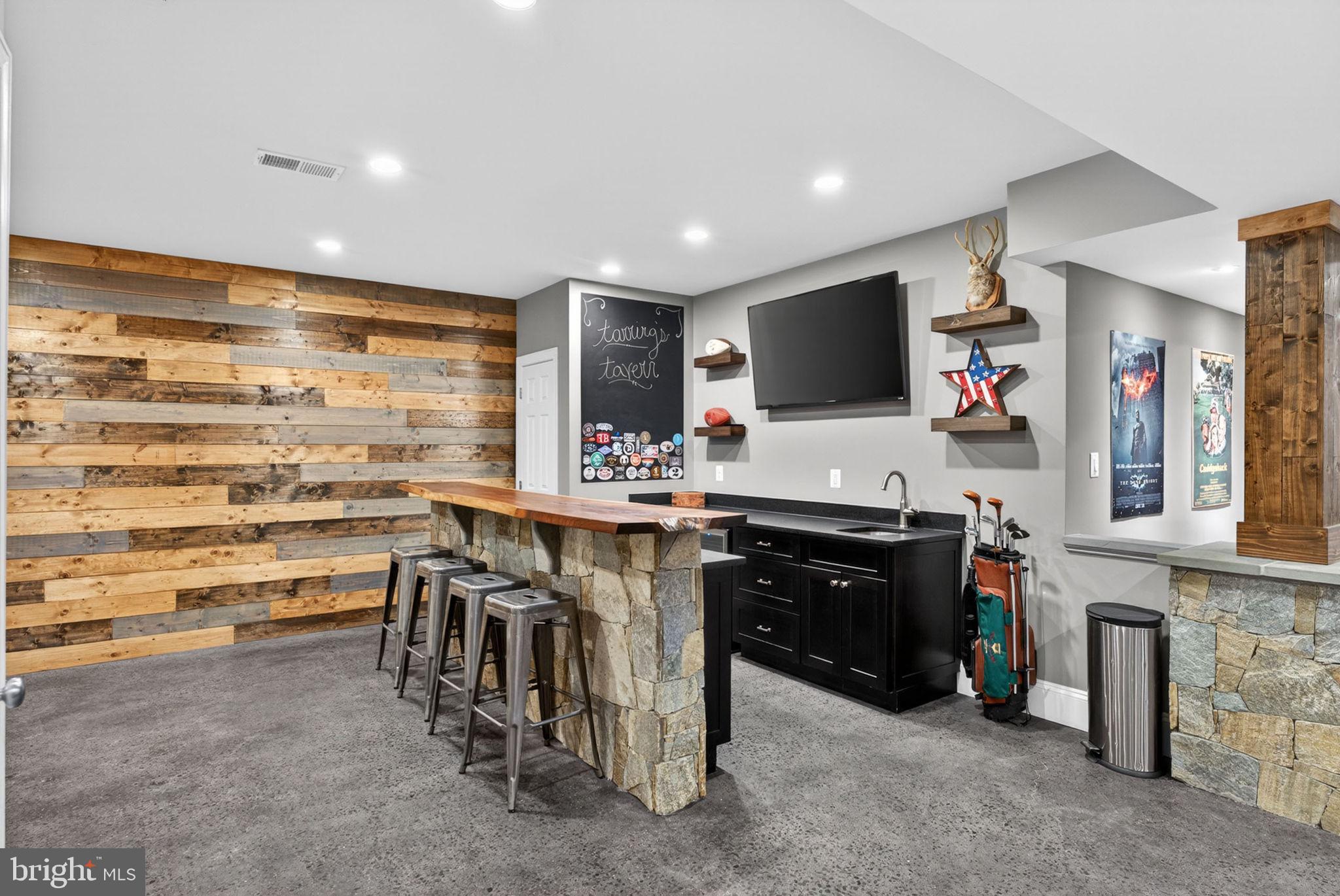 25301 Poland Road Chantilly, VA 20152 - Photo 59 of 90