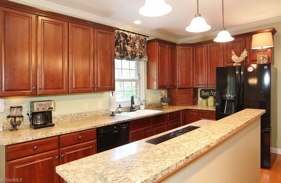 8409 Case Ridge Drive Oak Ridge, NC 27310 - Photo 12 of 30