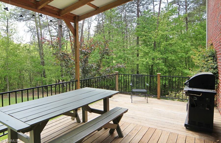 8409 Case Ridge Drive Oak Ridge, NC 27310 - Photo 4 of 30