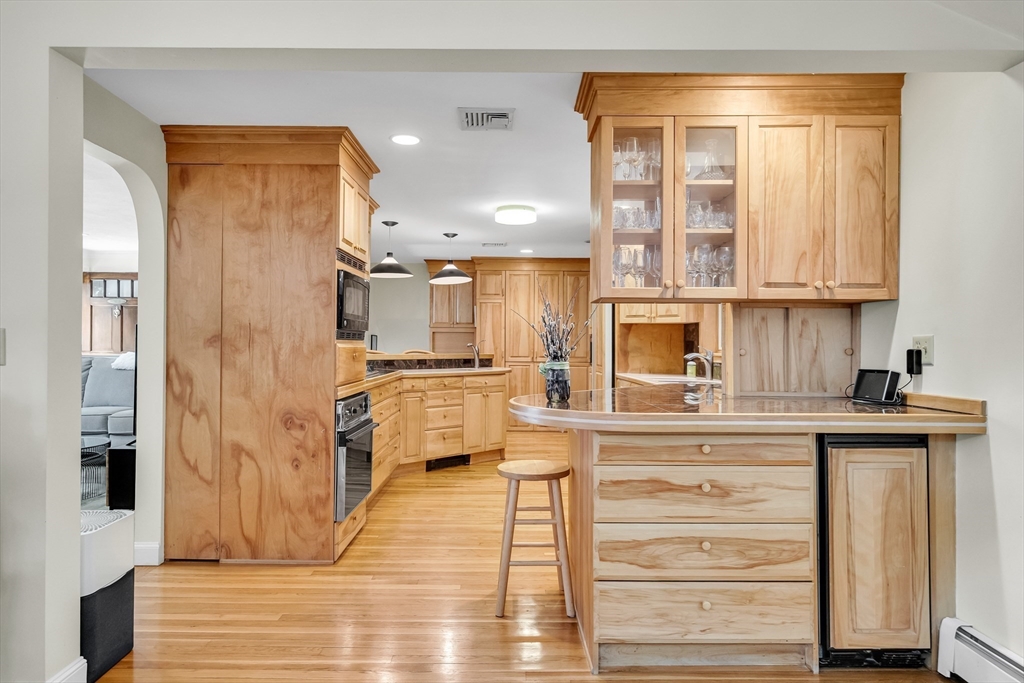 21 Constitution Road Lexington, MA 02421 - Photo 9 of 42