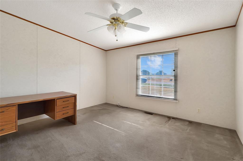 12981 Heather Brook Road Justin, TX 76247 - Photo 20 of 29 Gallery Image 20