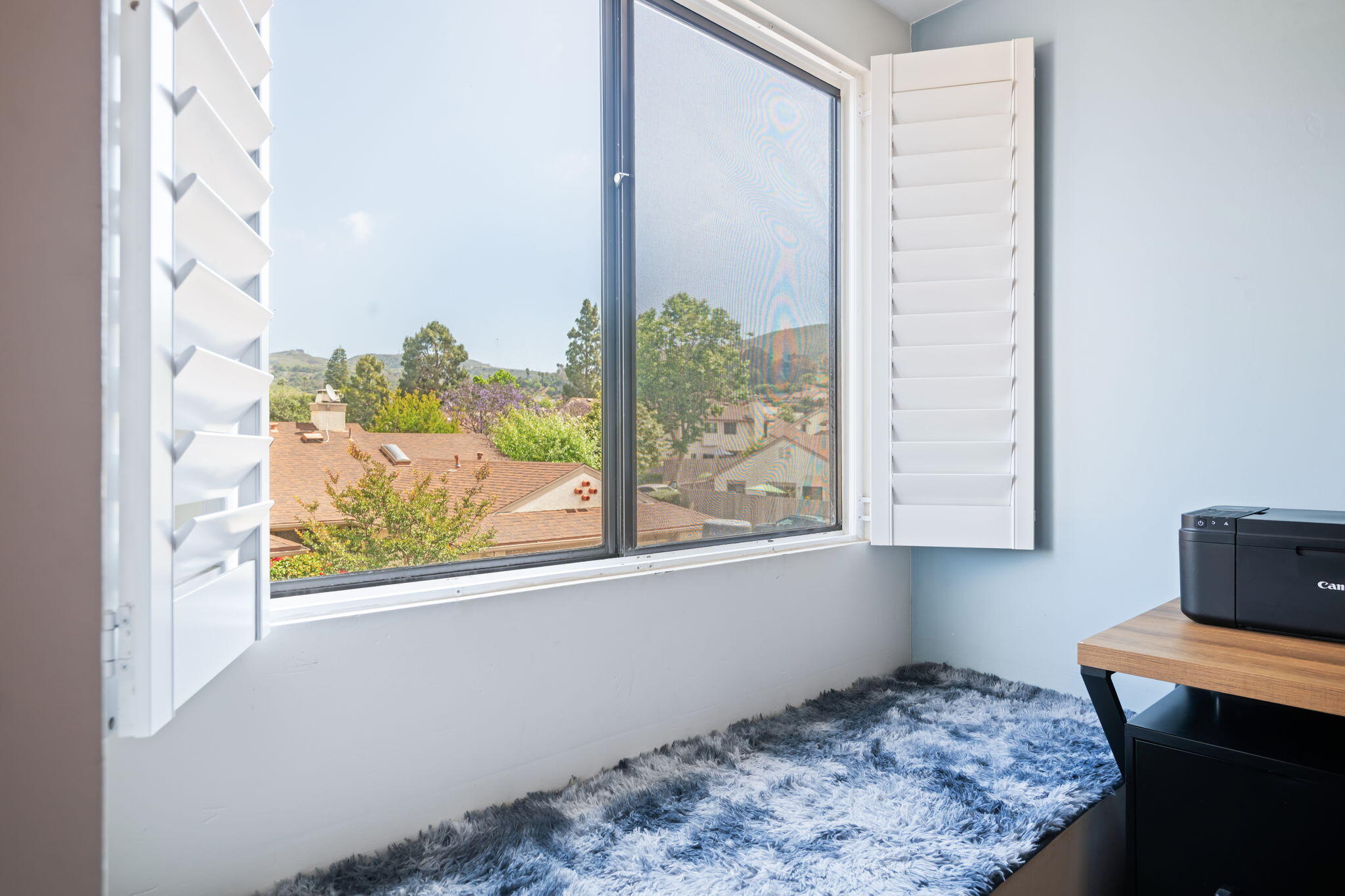 222 Ute Lane Ventura, CA 93001 - Photo 15 of 29 a bedroom with a bed and a window