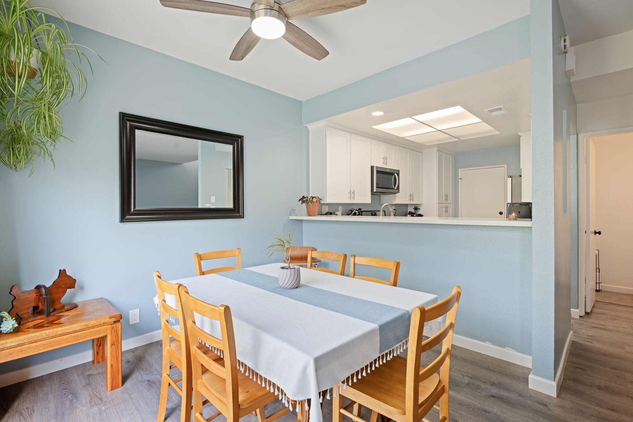222 Ute Lane Ventura, CA 93001 - Photo 6 of 29 a dining room with furniture and window