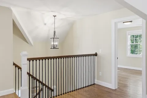 $1,098,000 | 8 Cheevers Path, Unit 8, Bedford, MA 01730