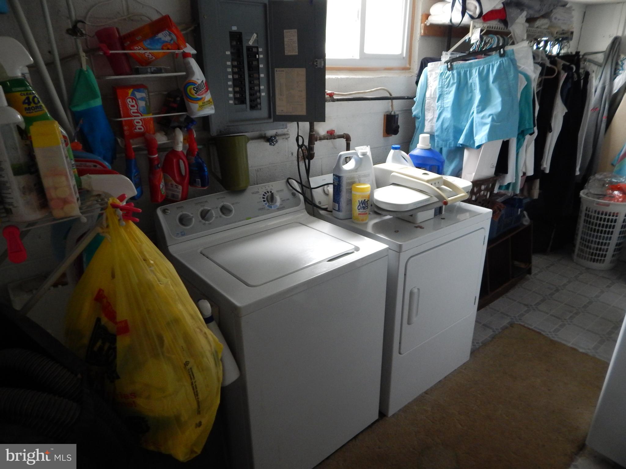 3902 Dorchester Road Philadelphia, PA 19154 - Photo 14 of 24 first floor laundry